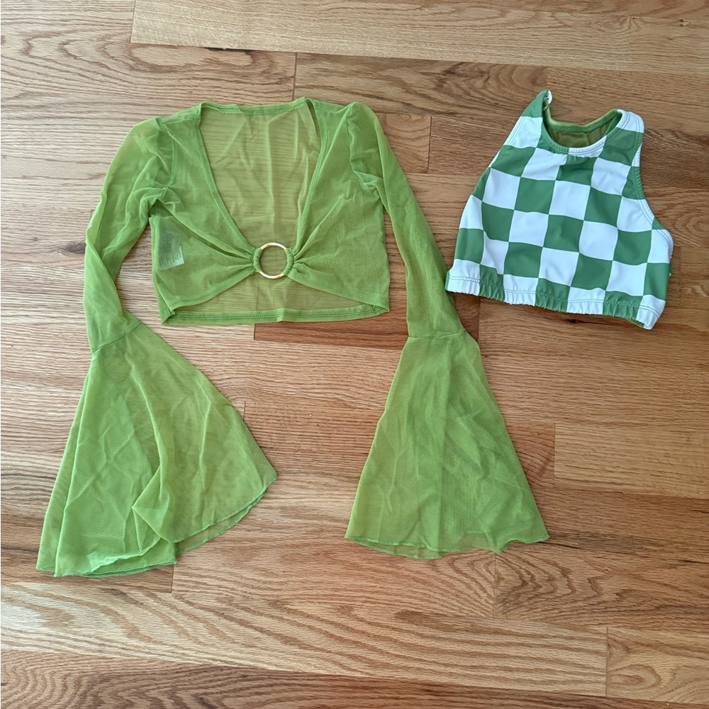 The Lineup 70s themed top AXXS